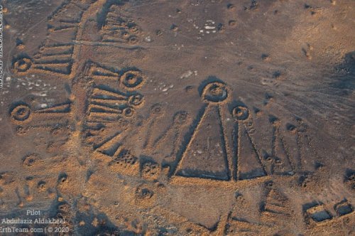 أثار حجرية غامضة في السعودية