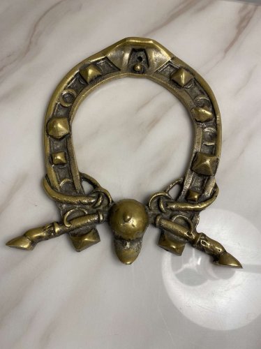 قطعه تراث مطليه بالذهب .