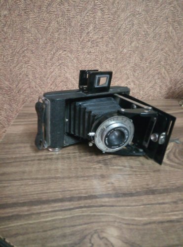 كاميرا كوداك قديمه لهواه التحف