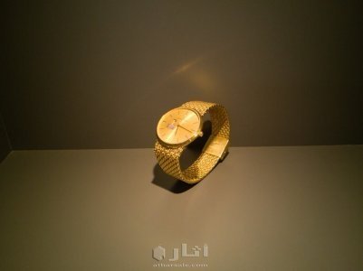 ساعة صدام حسين التي تم اهدائها للضباط 3