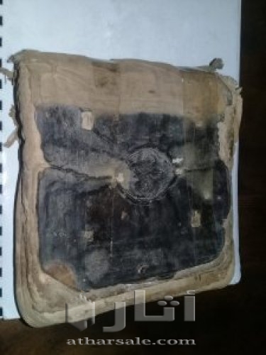 مخطوطات قديمة