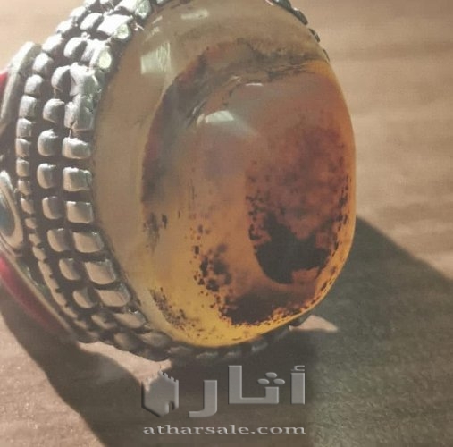 خاتم عقيق قديم أثري مصور