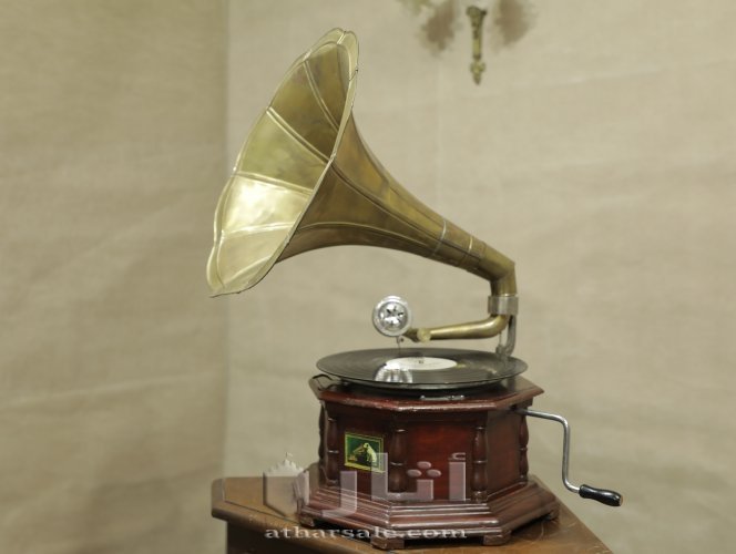 فونوغراف إنجليزي ENGLISH PHONOGRAPH