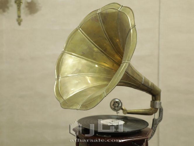 فونوغراف إنجليزي ENGLISH PHONOGRAPH