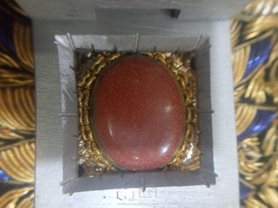 سجاد كشميري يدوي بخيوط الذهب والاحجار الكريمة 3