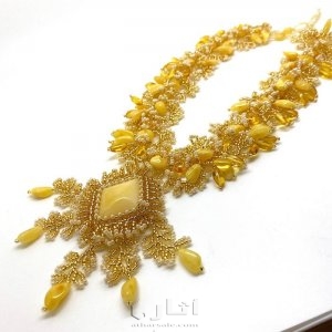 قلادة طوق زفاف .. صفار بيضة صفراء - كهرمان - روسيا - أواخر القرن الثامن عشر 6