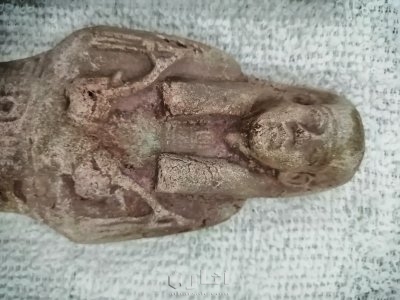 تمثال فرعوني 3