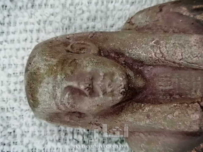 تمثال فرعوني