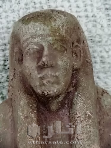 تمثال فرعوني