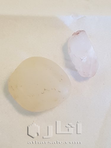 حجر الماس طبيعي