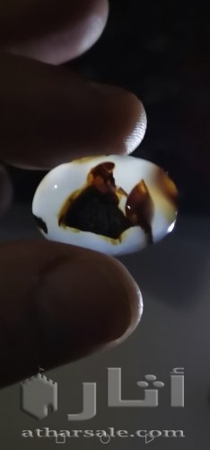 عقيق مصور من النوادر يمنى علية فارس