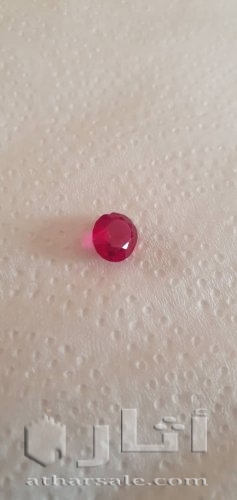 ياقوت احمر دم حمام 5 قيراط