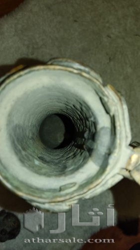 ابريق أثري قديم