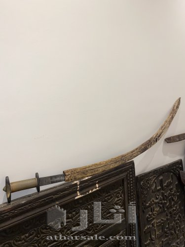 للبيع مقتنيات اثرية و قديمة جداً