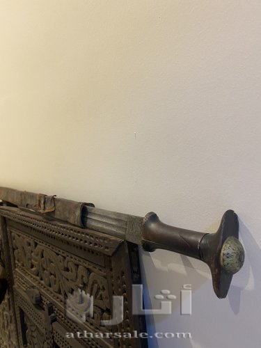 للبيع مقتنيات اثرية و قديمة جداً