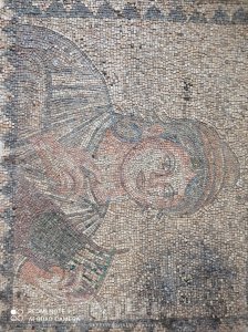 لوحه من العصر الفنيقي