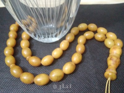 سبحة كهرب بولندي طبيعي قديم انتيك 52.64 غم 3