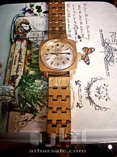 ساعة الذهب جوهرات نادرة