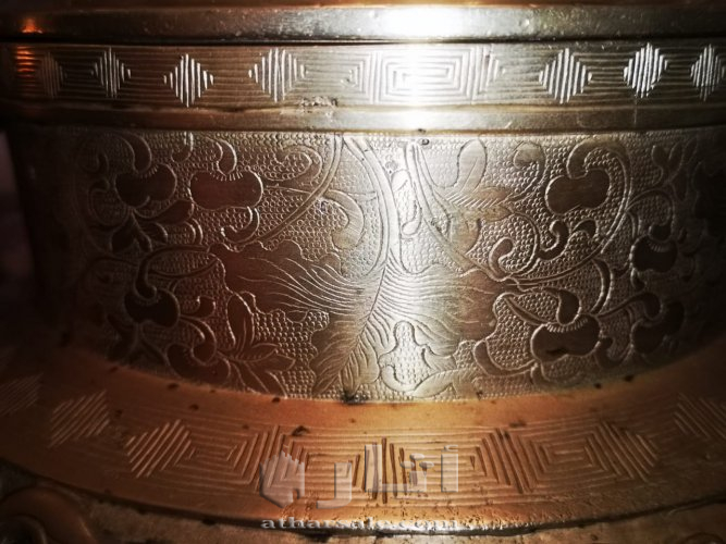 فرن البخور من النحاس الأصفر يرجع إلى أسرة شيانغ في الصين