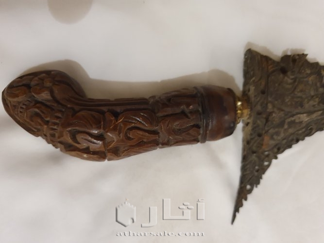 خنجر من النوادر