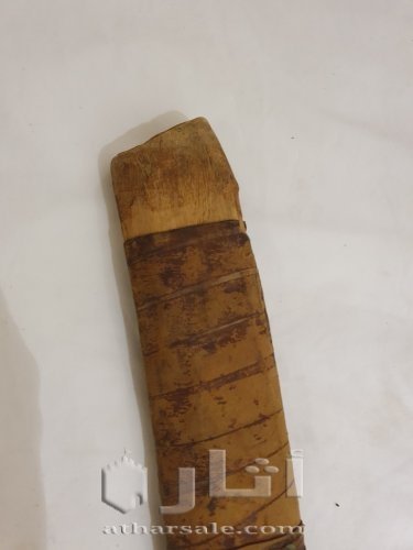 سيف يمني قديم