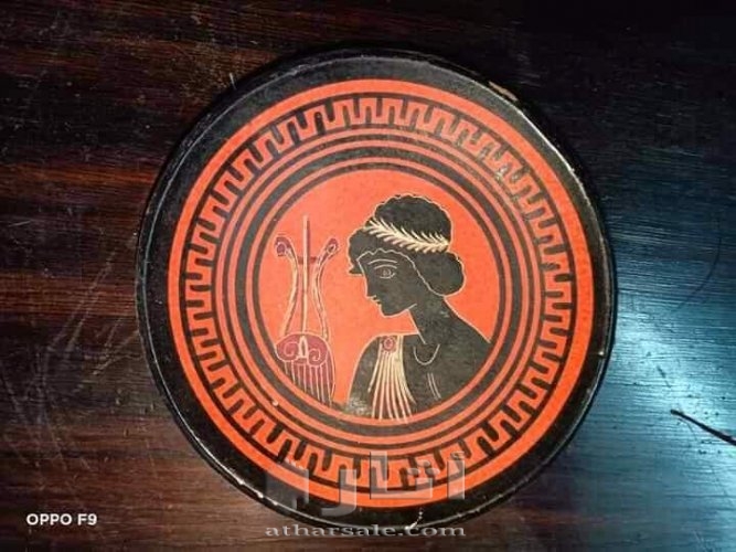 تحفه يوناني لاميره فخار مقاس 15 سنتي