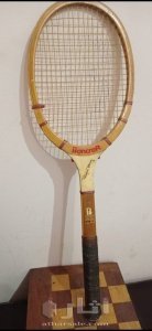 مضرب تنس موقع من اللعب العالمي بورغ