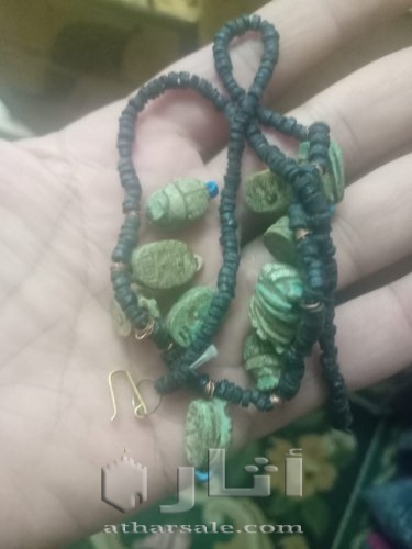 عقد خرز قديم جدااا عتيق من العصور الاولي