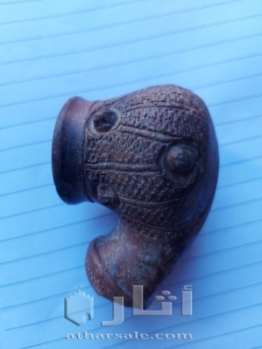 غليون اثري قديم