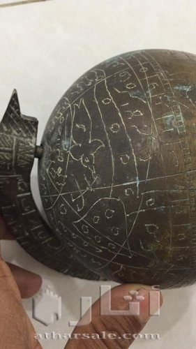 للبيع كره سماويه قديمه جدا