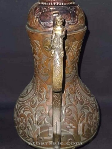 نوادر البرونز الاسلامي قطعه اسلامي اندلسي بشعار الاندلس قطعه متحفيه قديمه عتيقه