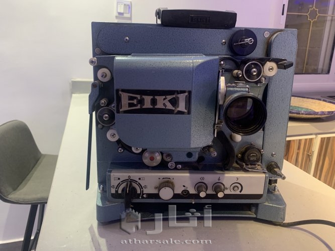 جهاز قديم للسيناما