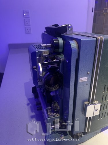 جهاز قديم للسيناما