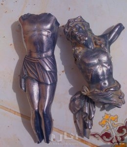 اثار تماثيل كانت موجودة في مكان مخفي تحت الارض 3