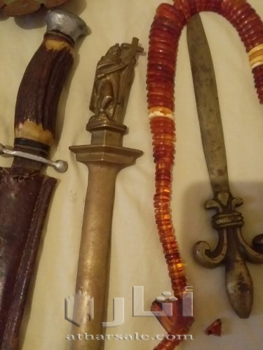 تحف قديمة تستحق الشراء