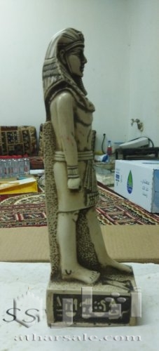 تمثال فرعوني أثري وقديم للبيع