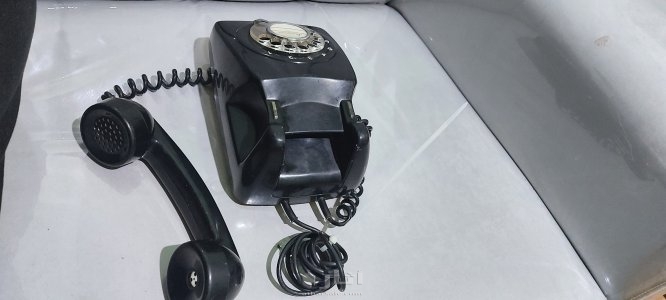 هاتف قديم جدا صنع في سبعينيات القرن الماضي 5