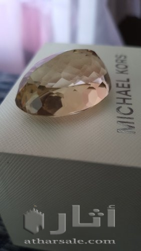 topaz royal 122 karat