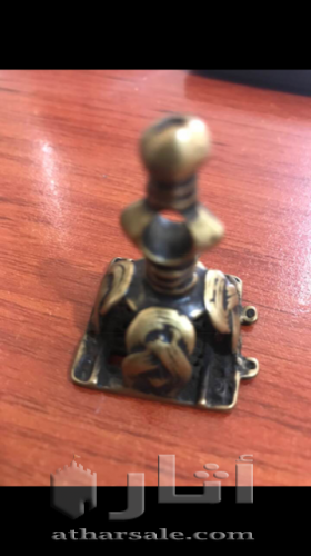 اختام تعود للقرن الثامن عشر وهم عدد٢ ختميين