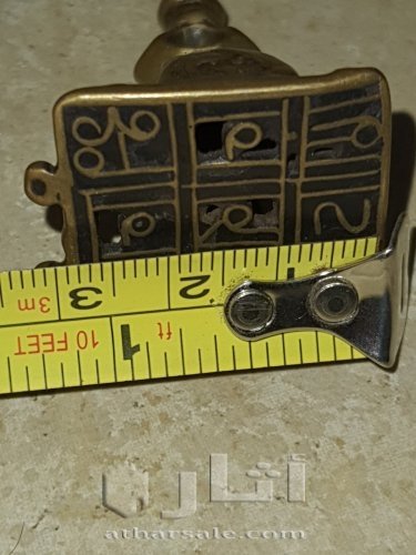 اختام تعود للقرن الثامن عشر وهم عدد٢ ختميين