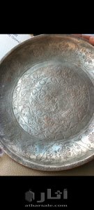 صحن  أثري له أكثر من 1358سنة 8