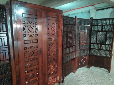 ديوان و برافان من خشب الارو مصنوع سنة 1950