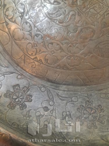 صحن  أثري له أكثر من 1358سنة