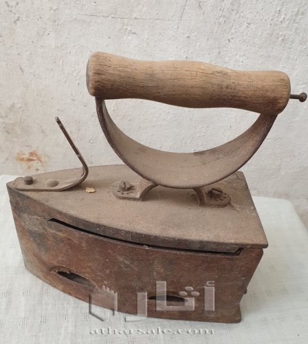 مكواة بالجمر