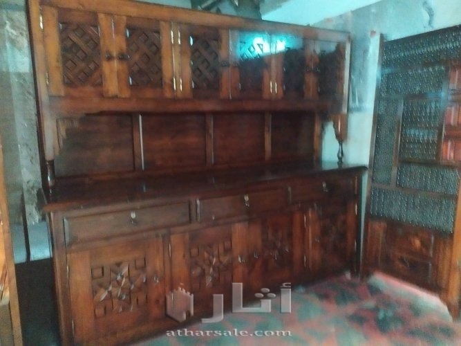 ديوان و برافان من خشب الارو مصنوع سنة 1950