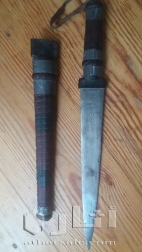 خنجر  من الصحراء الجزائرية