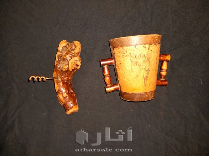 أثاث منزلية قديمة