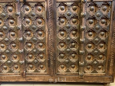 خزانة خشبية عتيقة 3