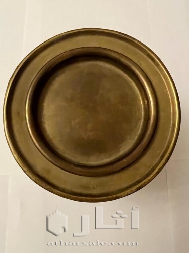 علب من النحاس لحفظ الشاي