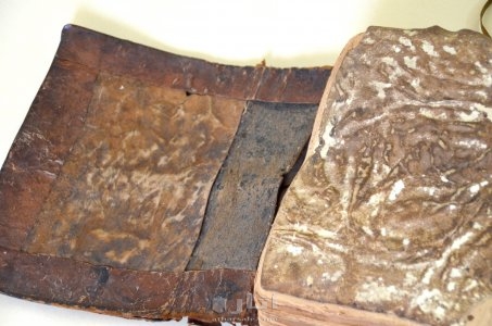 مخطوطة  للقران الكريم قديمة ونادرة 12